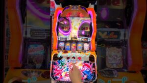 【シンフォギア勇気の歌】ボーナスランプ先ペカ　 #シンフォギア #パチスロ #スロット #勇気の歌 #スロカス #激レア #ギアカス #shorts #short #ボーナス　#星天ギャラクシークロス