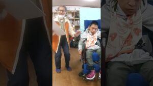 ベテラン歌劇団員 #shorts #シンフォギア #赤鼻のトナカイ