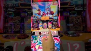 【シンフォギア勇気の歌】(´･ω･｀)？　#シンフォギア #スロット #パチスロ #スロカス #ギアカス #勇気の歌 #抜剣　#shorts #short