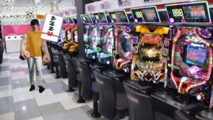 【クズ】大学生のお年玉の使い道【猫ミーム】【猫マニ】【シンフォギア】